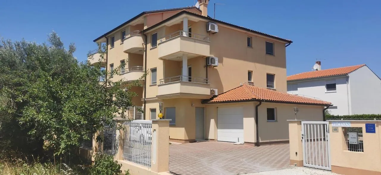 Apartments Luka Medulin Croatia