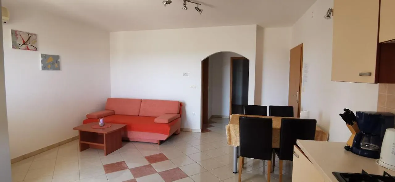 Apartments Luka Medulin