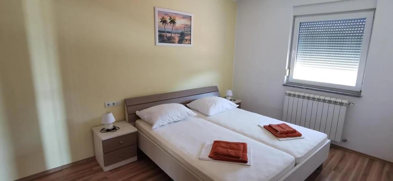 Apartments Luka Medulin