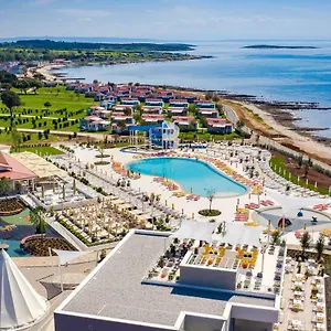 Holiday park Arena Grand Kazela Camping Homes, Medulin